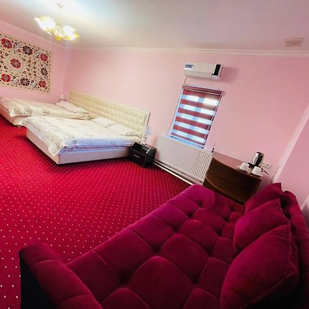 "Chor Minor" Hotel Unesco Heritage List 2 Minutes To Bukhara Old Town Square Official Partner Of The La Rosse Aroma Exterior foto