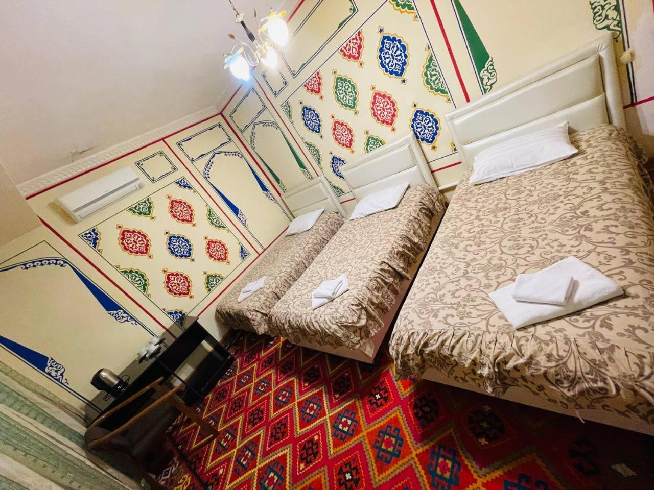 "Chor Minor" Hotel Unesco Heritage List 2 Minutes To Bukhara Old Town Square Official Partner Of The La Rosse Aroma Exterior foto