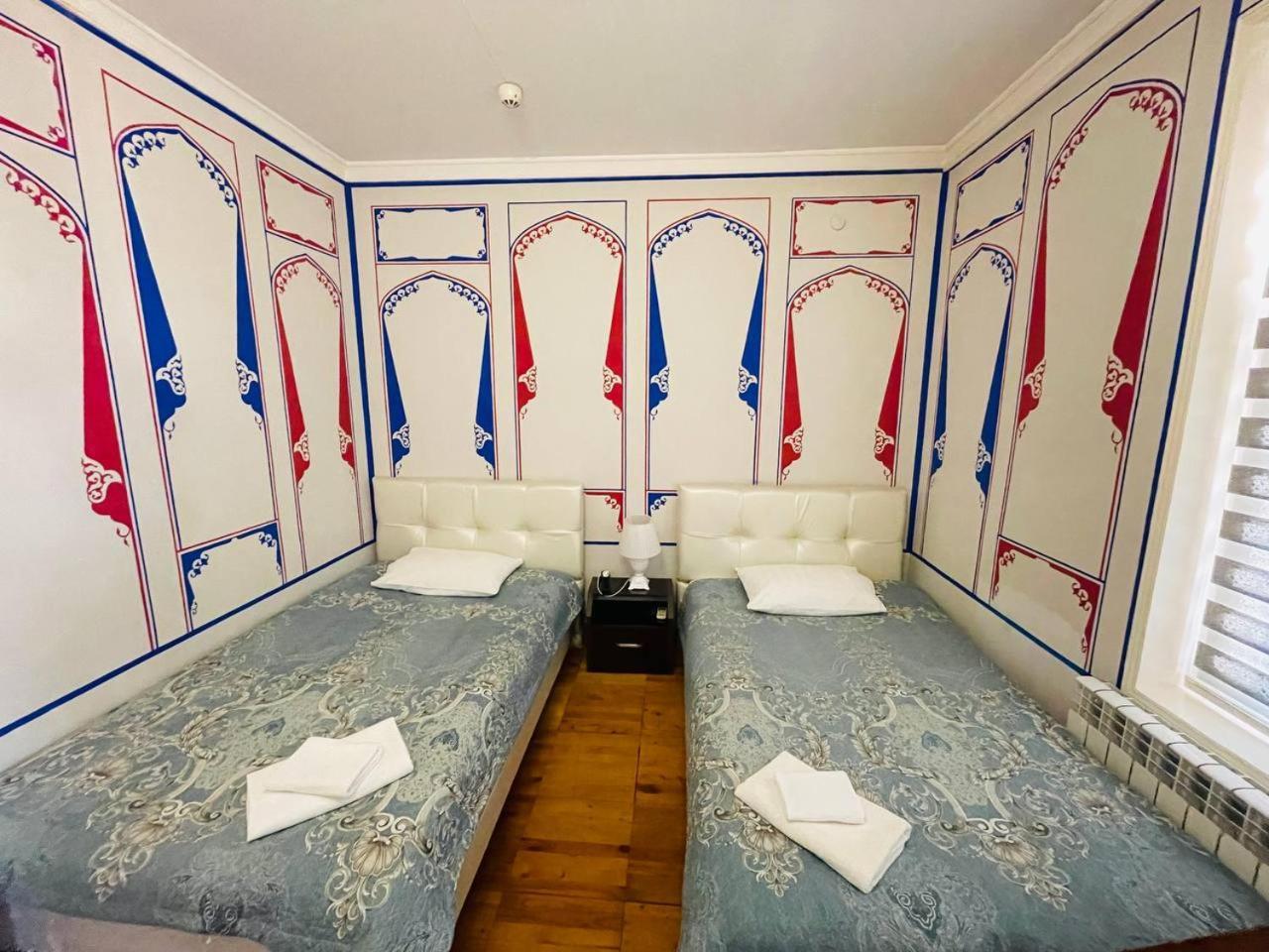 "Chor Minor" Hotel Unesco Heritage List 2 Minutes To Bukhara Old Town Square Official Partner Of The La Rosse Aroma Exterior foto