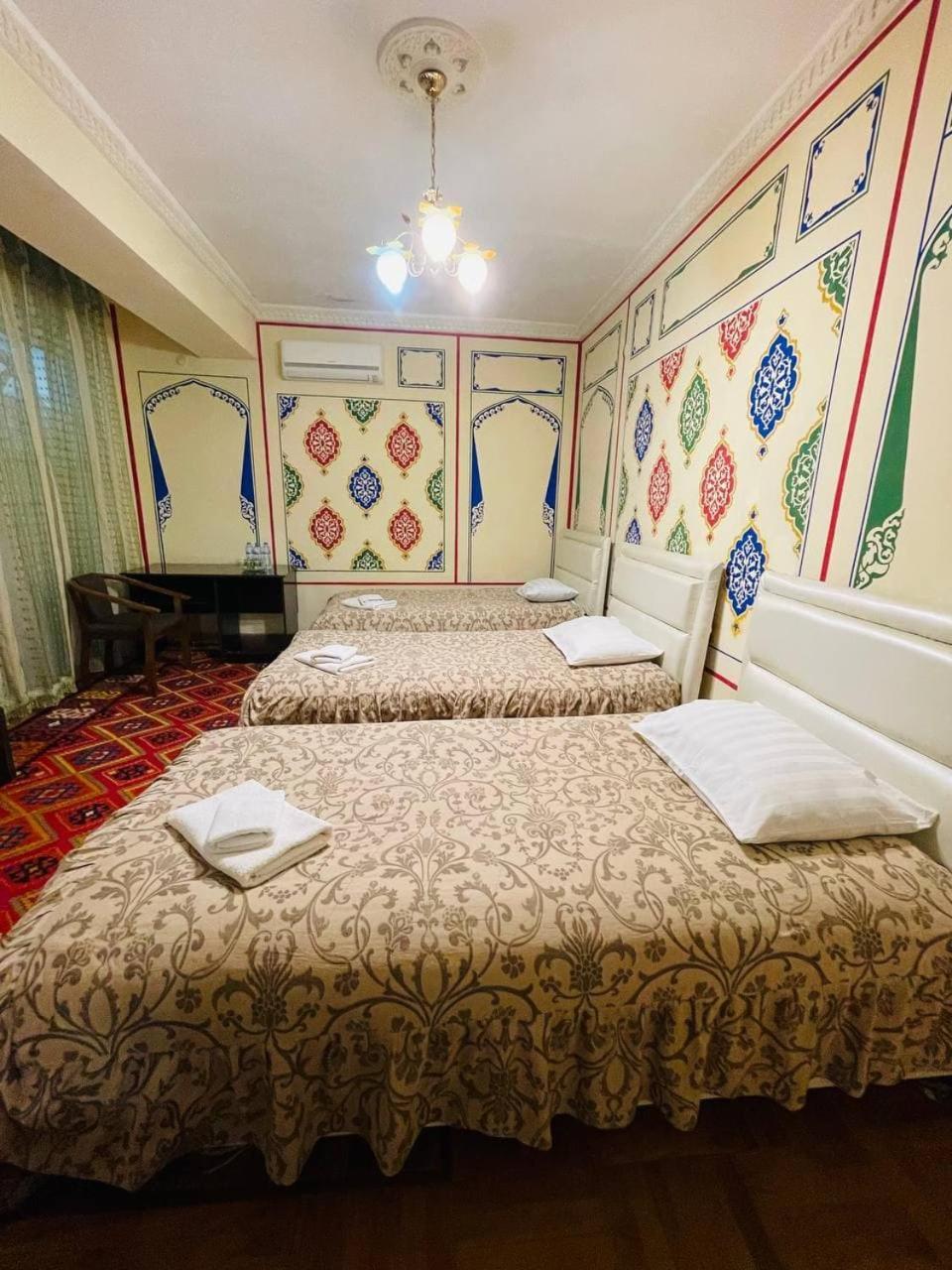 "Chor Minor" Hotel Unesco Heritage List 2 Minutes To Bukhara Old Town Square Official Partner Of The La Rosse Aroma Exterior foto